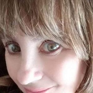 Meet your Posher, Sandy